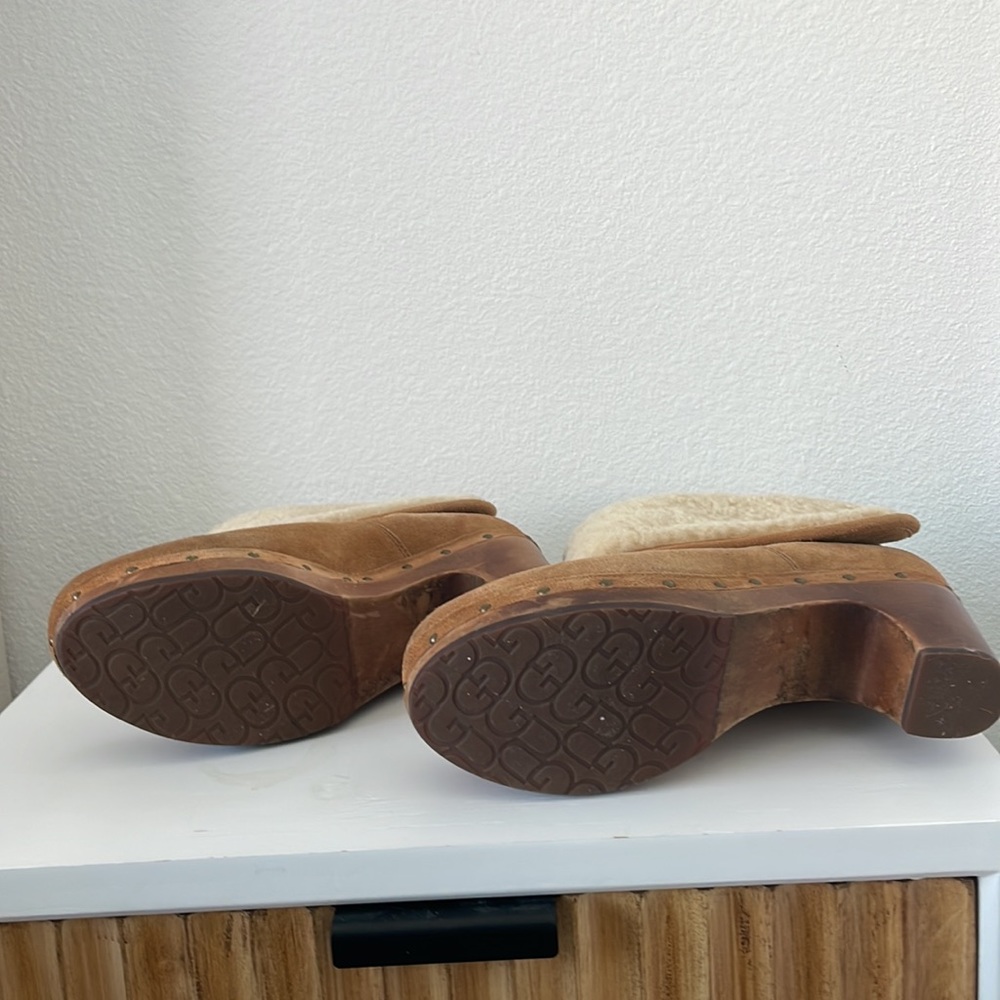 Ugg Suede Clogs - image 6